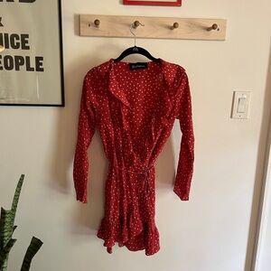 Réalisation Par Alexandra Red Star Print Wrap Dress